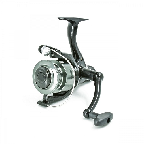 Jaxon Tramp TT 200 mašinica	